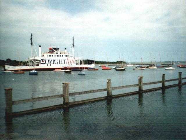Lymington Ferry to Isle of Wight