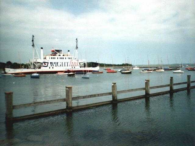 Lymington Ferry to Isle of Wight